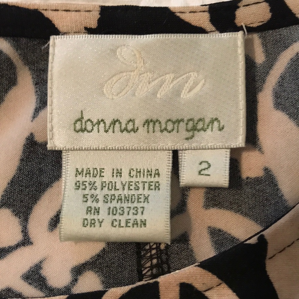 Scoop neck sheath dress